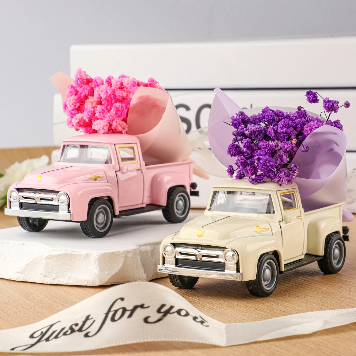 Mini Truck with Flower