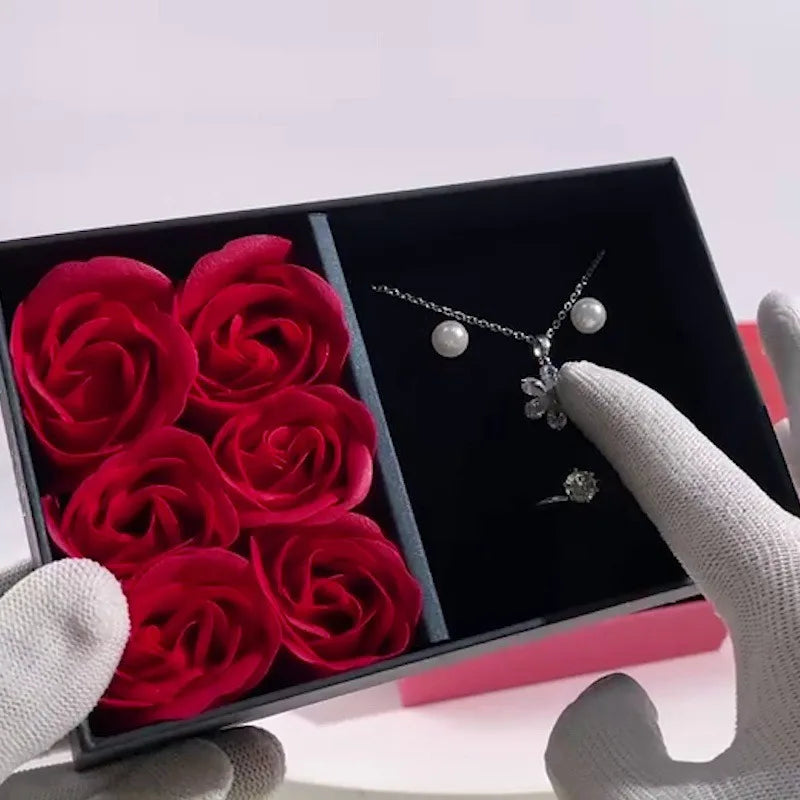Red Rose Jewelry Box